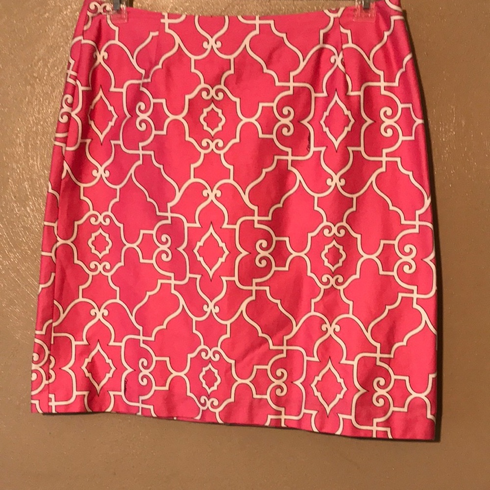 9. Melly M pink patterned skirt size 8 97% Cotton